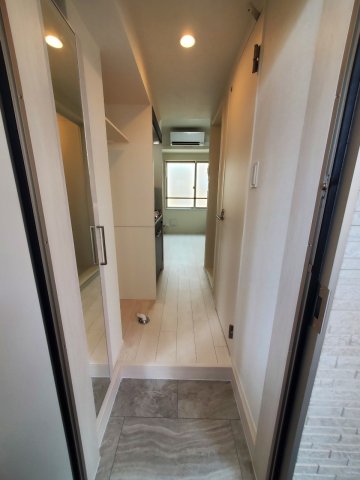 コラゾン0206号室 玄関