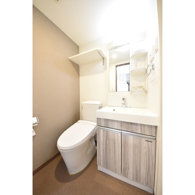 Court Blanche0402号室 内観