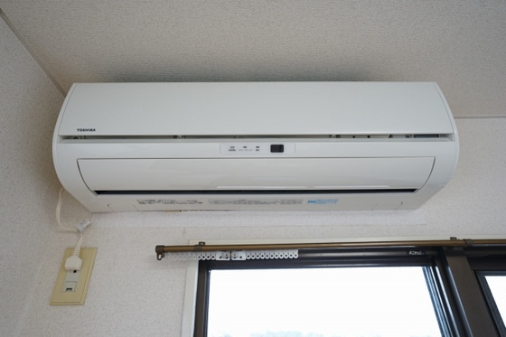 グリーンヒルズすずかけ台0502号室 エアコン