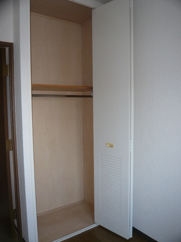 リヴェール高幡２　Ａ棟A202号室 収納