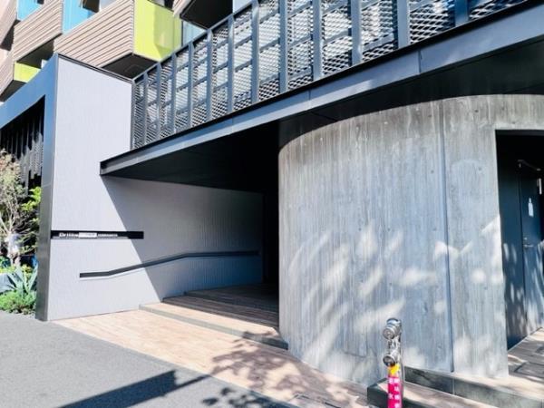 Ｂｒｉｌｌｉａ　ｉｓｔ　千駄ヶ谷7階 外観