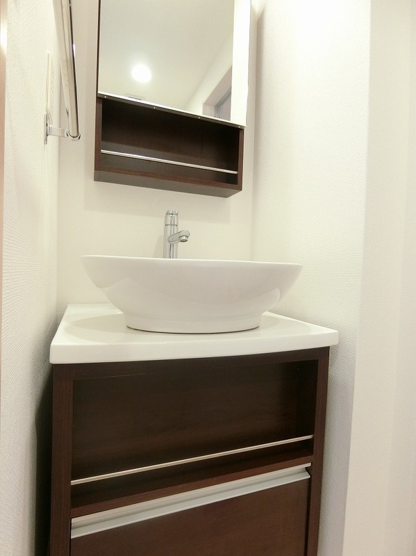 リブリ・ブランドール湘南台3階 洗面