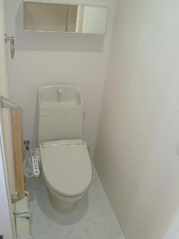 Ｆ＆Ｒ　Ⅱ シャワー付トイレ