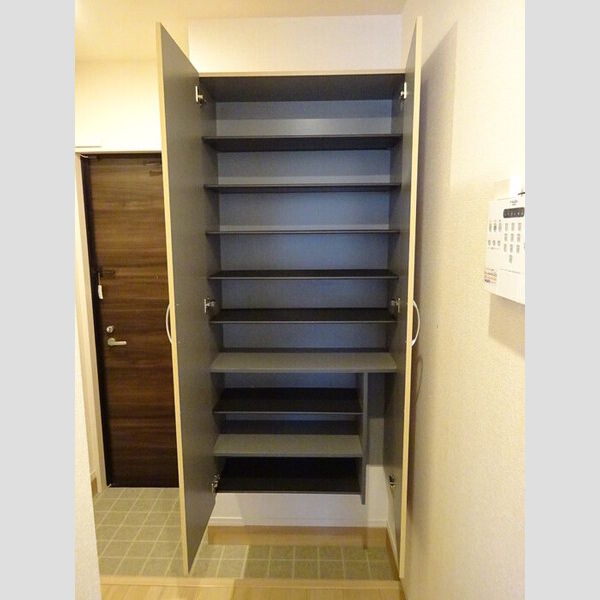 Clover　field シューズボックス