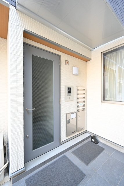 ルミエール朝霞台3階 エントランス