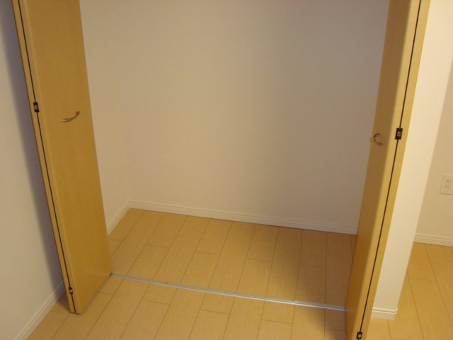 Ａｒｕｍｅ本蓮沼　-アルメモトハスヌマ-305号室 クローゼット