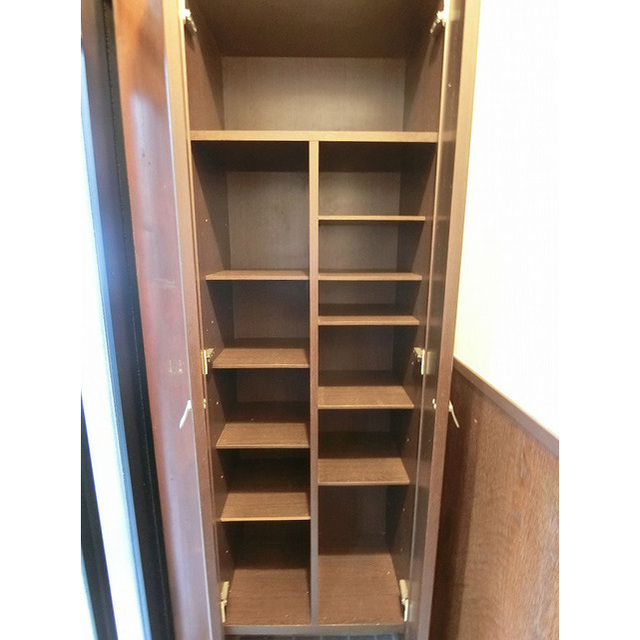 荒川5丁目貸戸建 大容量のシューズボックス