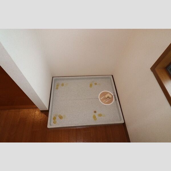 シャレー馬橋302号室 室内洗濯機置き場