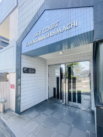 スカイコート神奈川新町1005号室 エントランス