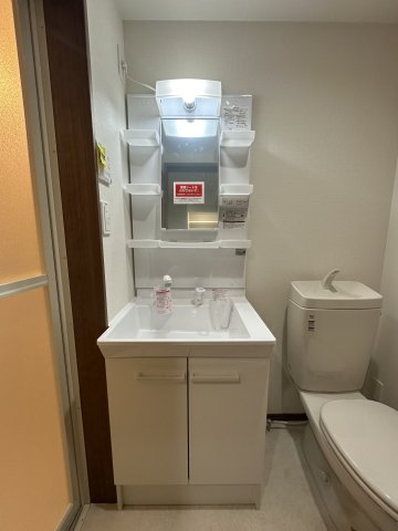 メゾン・ド・ショコラ102号室 洗面