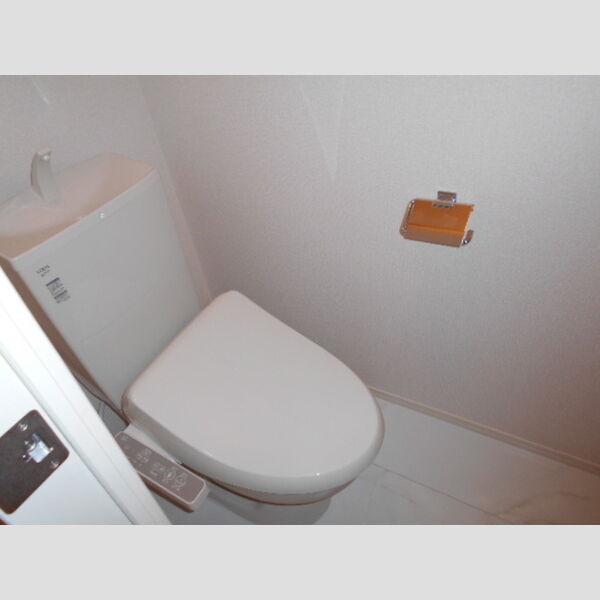 アークフォレスト トイレ　温水洗浄暖房便座