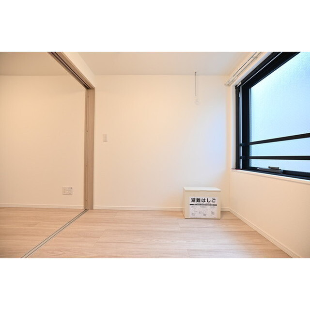 プレアス中野0302号室 内観