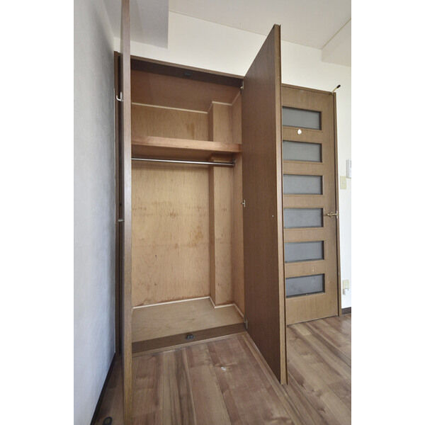 ヒルズガーデン東雪谷0204号室 収納