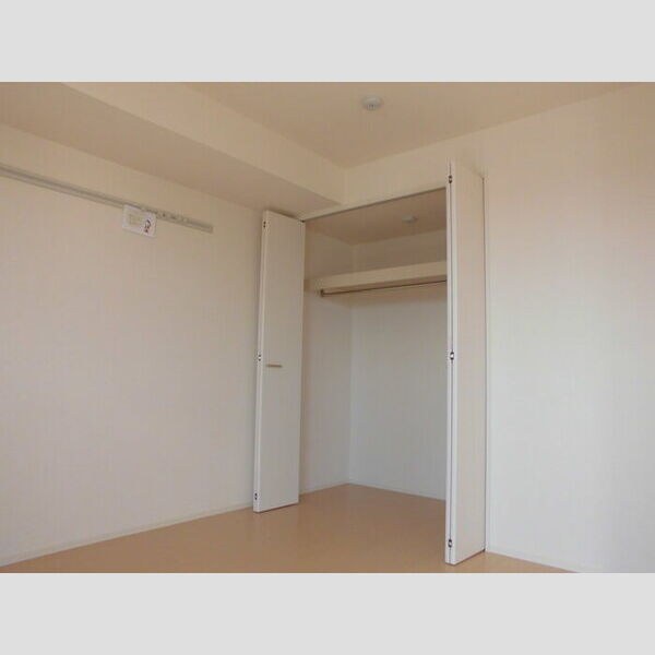 テラスガーデン305号室 洋室