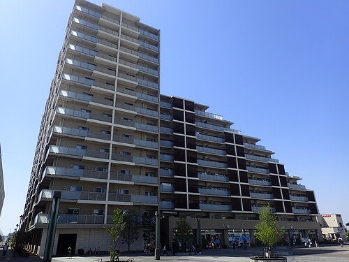 Ｂｒｉｌｌｉａ越谷レイクタウン マンション外観写真（別角度）