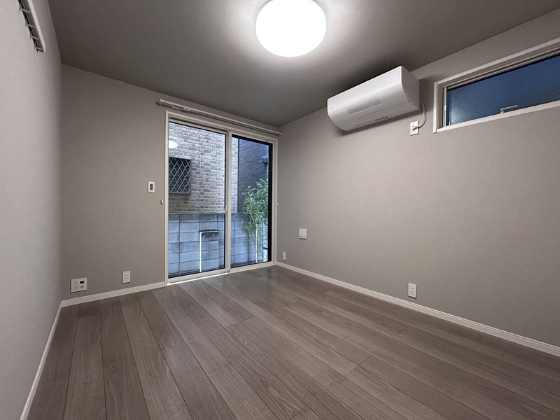 ＬＵＬＵ西尾久 内観