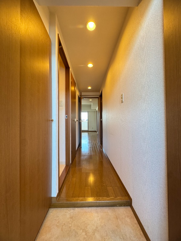 アウラ１０(E-058)3階 居室、リビング