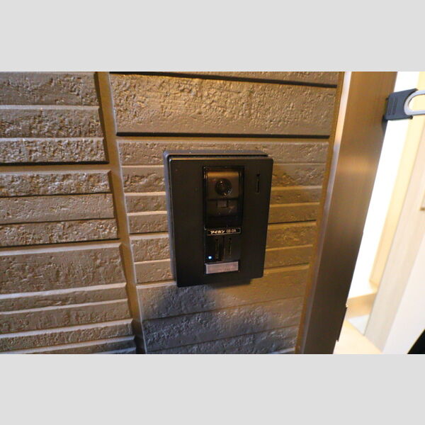 D Paina上小田中 カメラ付きインターホン