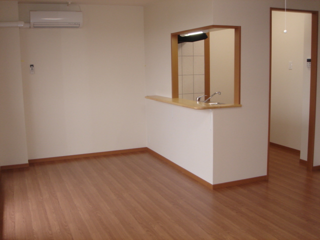 ＴＩＡＲＡ（ティアラ）201号室 ダイニング