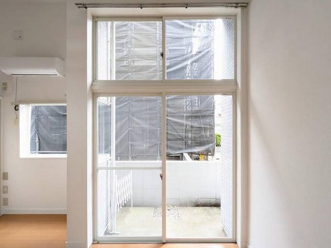 ローズアパートＲ６３番館(R-063) リビング