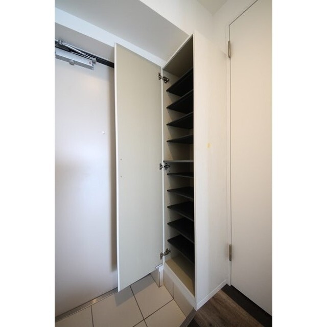 グランパーク東京EAST1203号室 内観