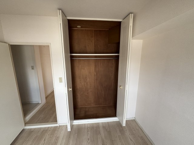 ビューハイツ 収納