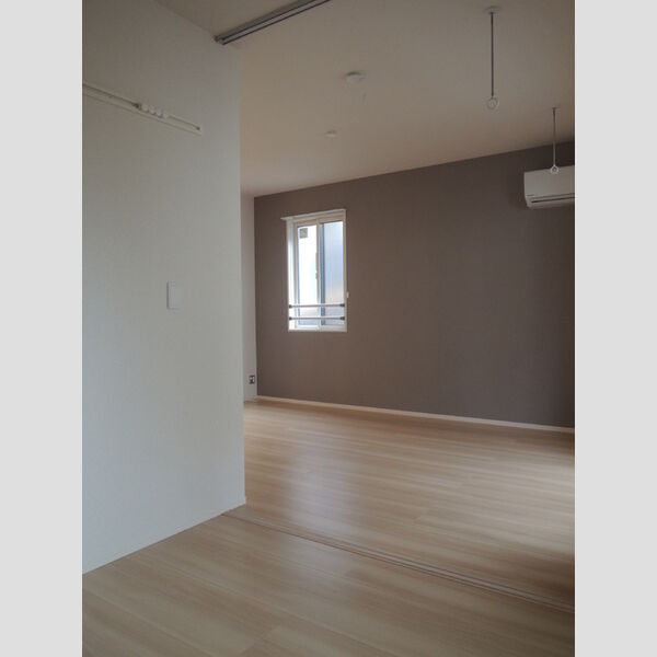 雅 LDK11帖+洋室6.1帖