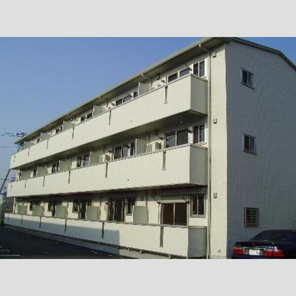 カンピエーレの外観画像