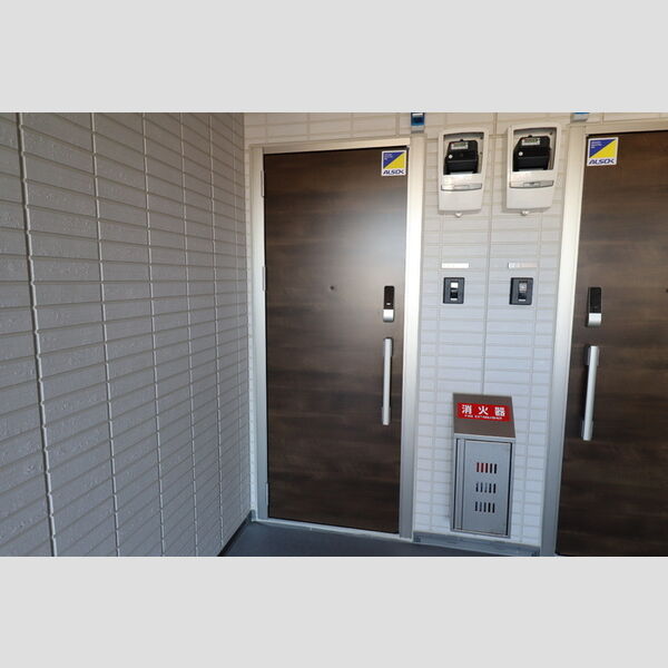 アンソレイエⅡ303号室 玄関ドア