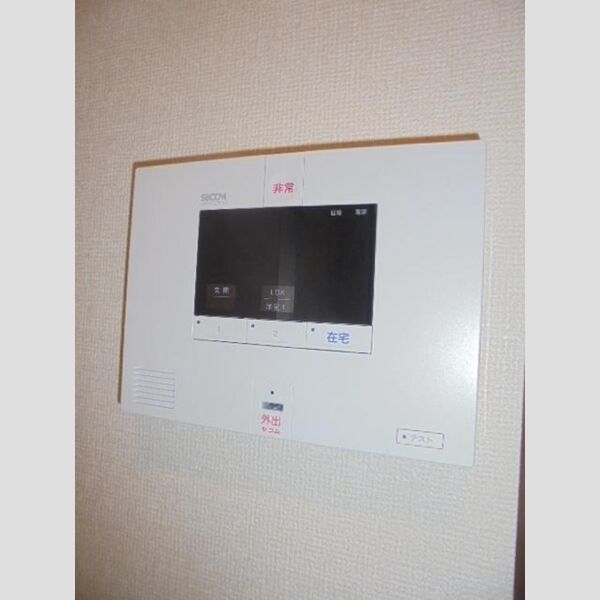 Laffinage105号室 セコム