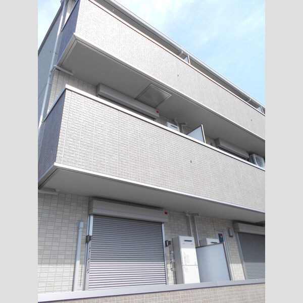 コリーヌ201号室 外観