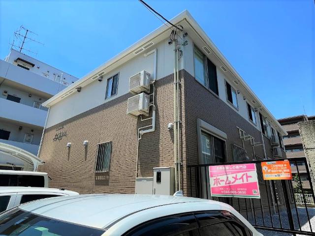 アイストン 外観写真（昼）