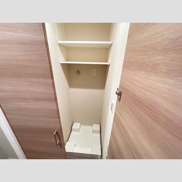 ベイサイドヒルズ関内301号室 洗濯機置き場