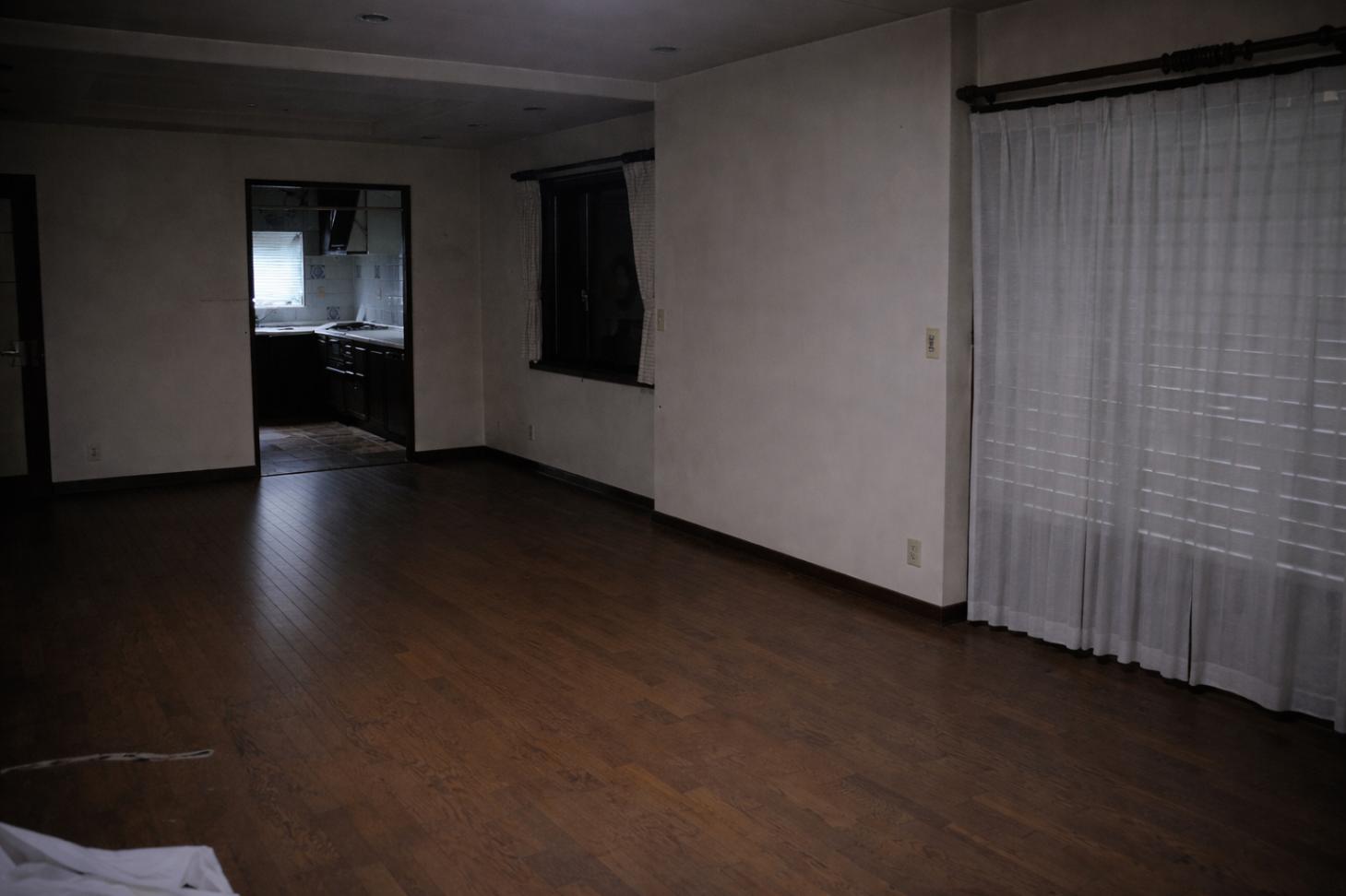 東武東上線 新河岸駅 地上3階建 戸建 リビング