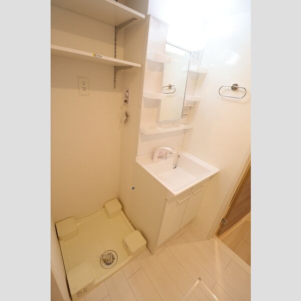 angelo 室内洗濯機置き場☆洗髪洗面化粧台