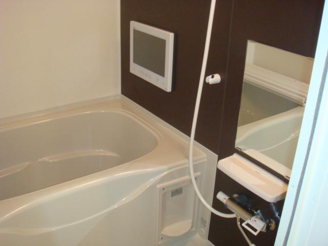 レ・セーナ202号室 バス