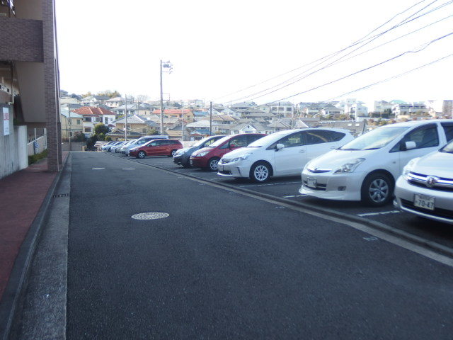 プラム・ブラッサム池の端　壱番館0302号室 駐車場