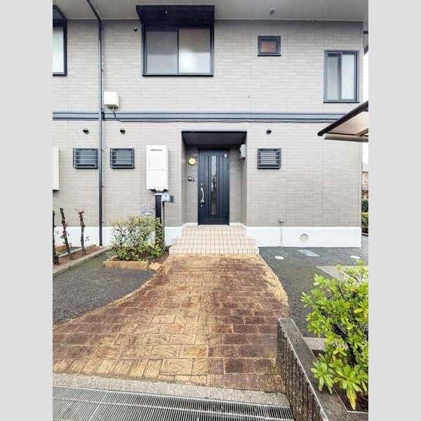 タウンコート　A102号室 エントランス