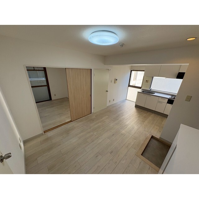 ヴィラにしむら503号室 内観