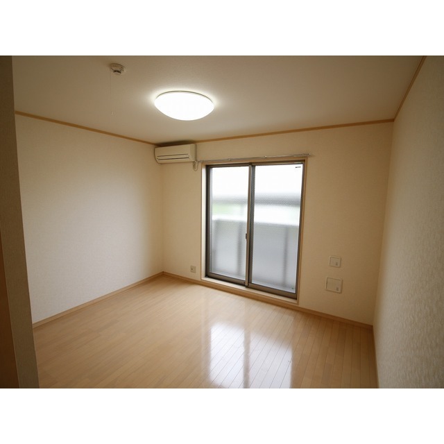 アムール川越IC2008秋本 リビング