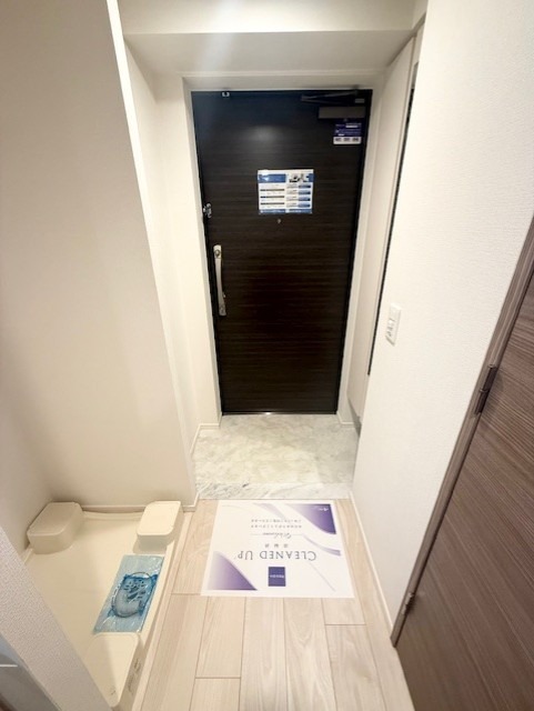 レジディア西小山2階 玄関
