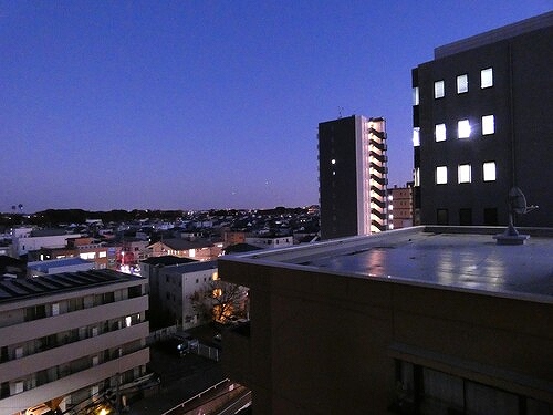 ライオンズプラザ大宮第２7階 バルコニーからの眺望(夜景)※2025年11月撮影