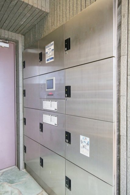 スカイコート都立大学第３1階 宅配BOX