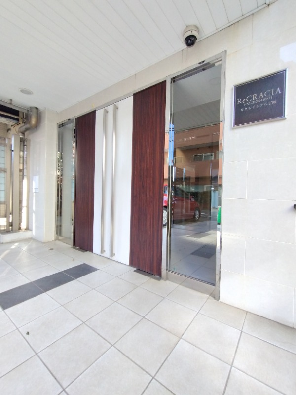 リクレイシア八丁畷3階 エントランス