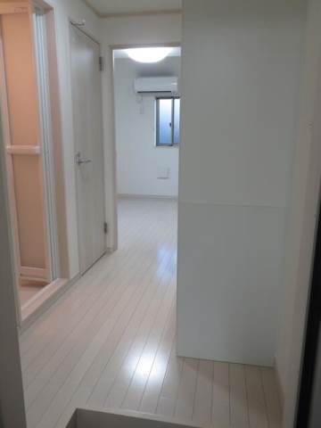 リブ亀戸3階 玄関