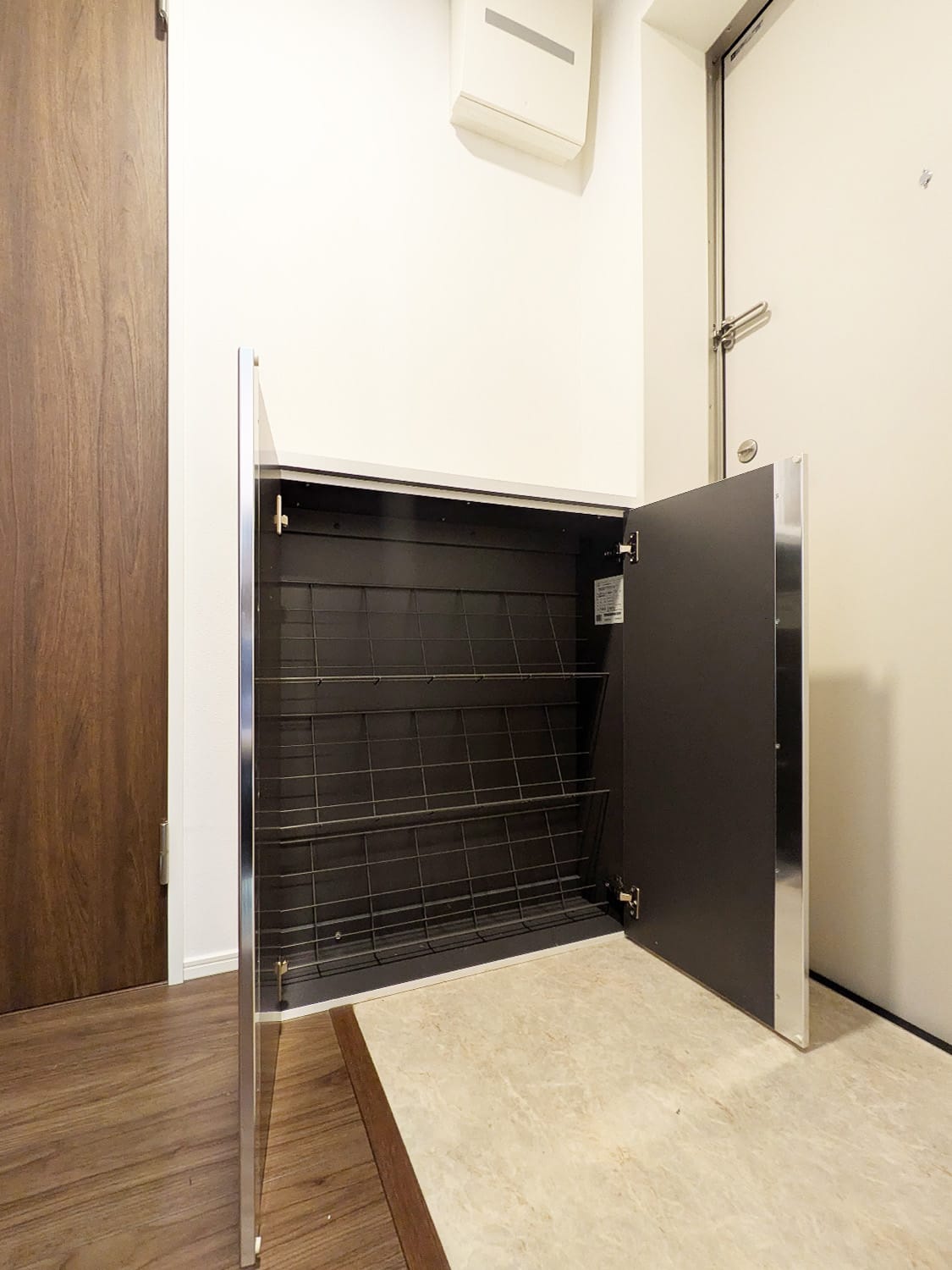 ハイスタンダード堀切 収納