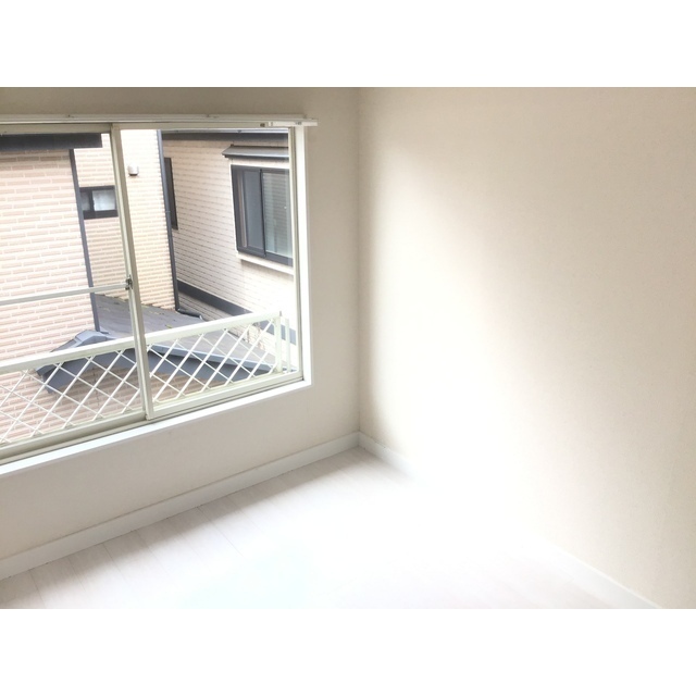 リモード本厚木A棟203号室 リビング