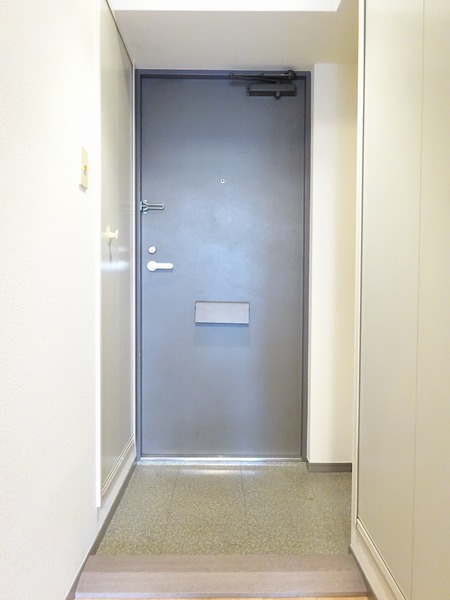 メイツ品川南 玄関