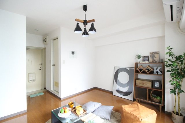 ライオンズプラザヨコハマ戸部4階 ※家具･小物はイメージです※