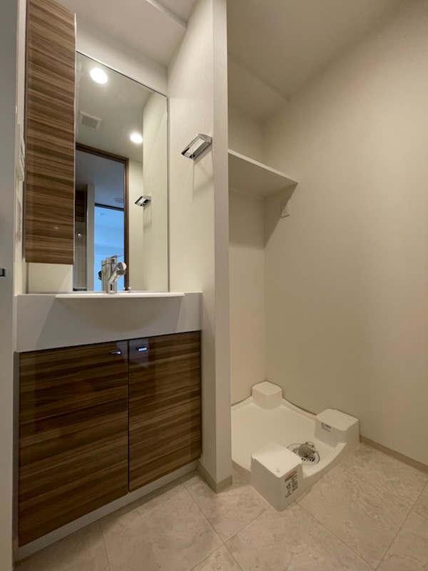 ガーラ・グランディ川口並木3階 洗面